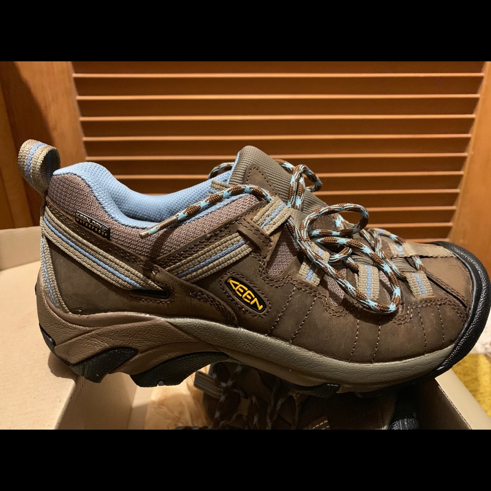 Women’s Keen Hiking Boots